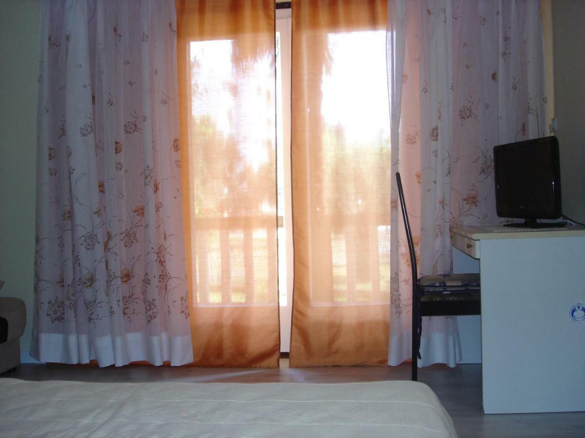 Apartman Darja Apartment อูมัค ภายนอก รูปภาพ